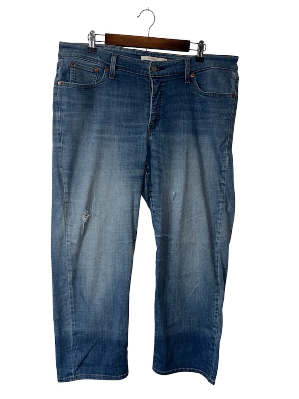 Levi’s Jeans Boyfriend Medium Blue Wash Straight Relaxed Leg Size 16